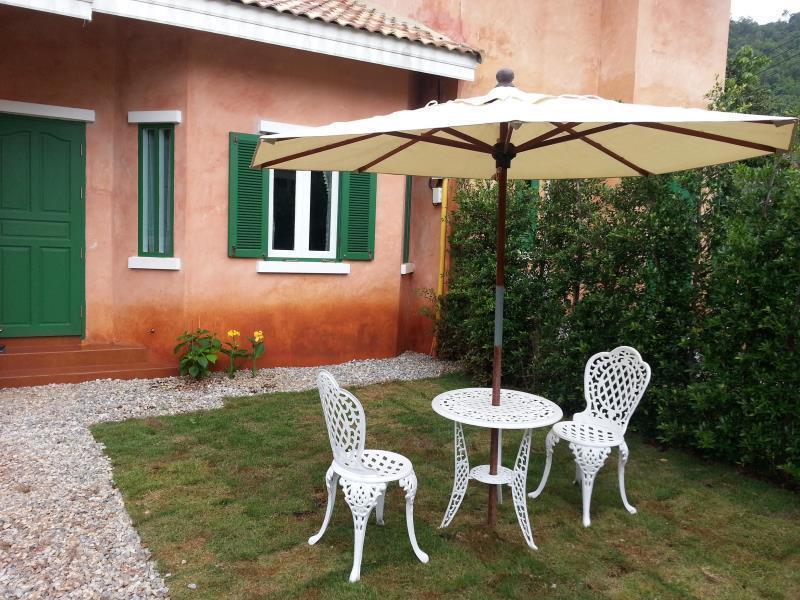 Cinque Terre Resort Thong Pha Phum Exterior foto